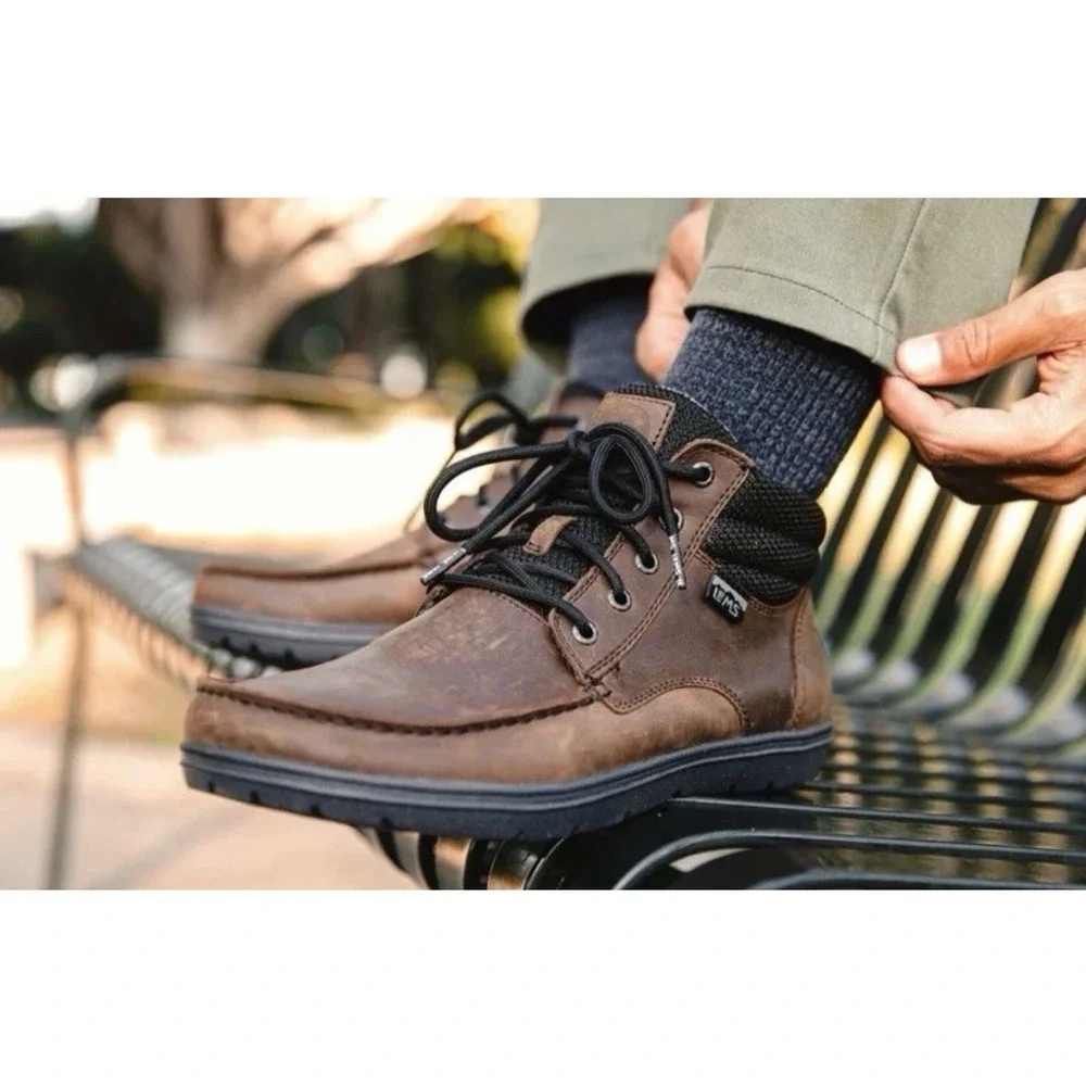 Lems Boulder Boot Mid Mens 11 US Brown Leather Hiking Barefoot Zero Drop Chukka